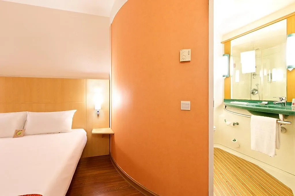 Ibis Styles Suzhou Amusement Park Hotel