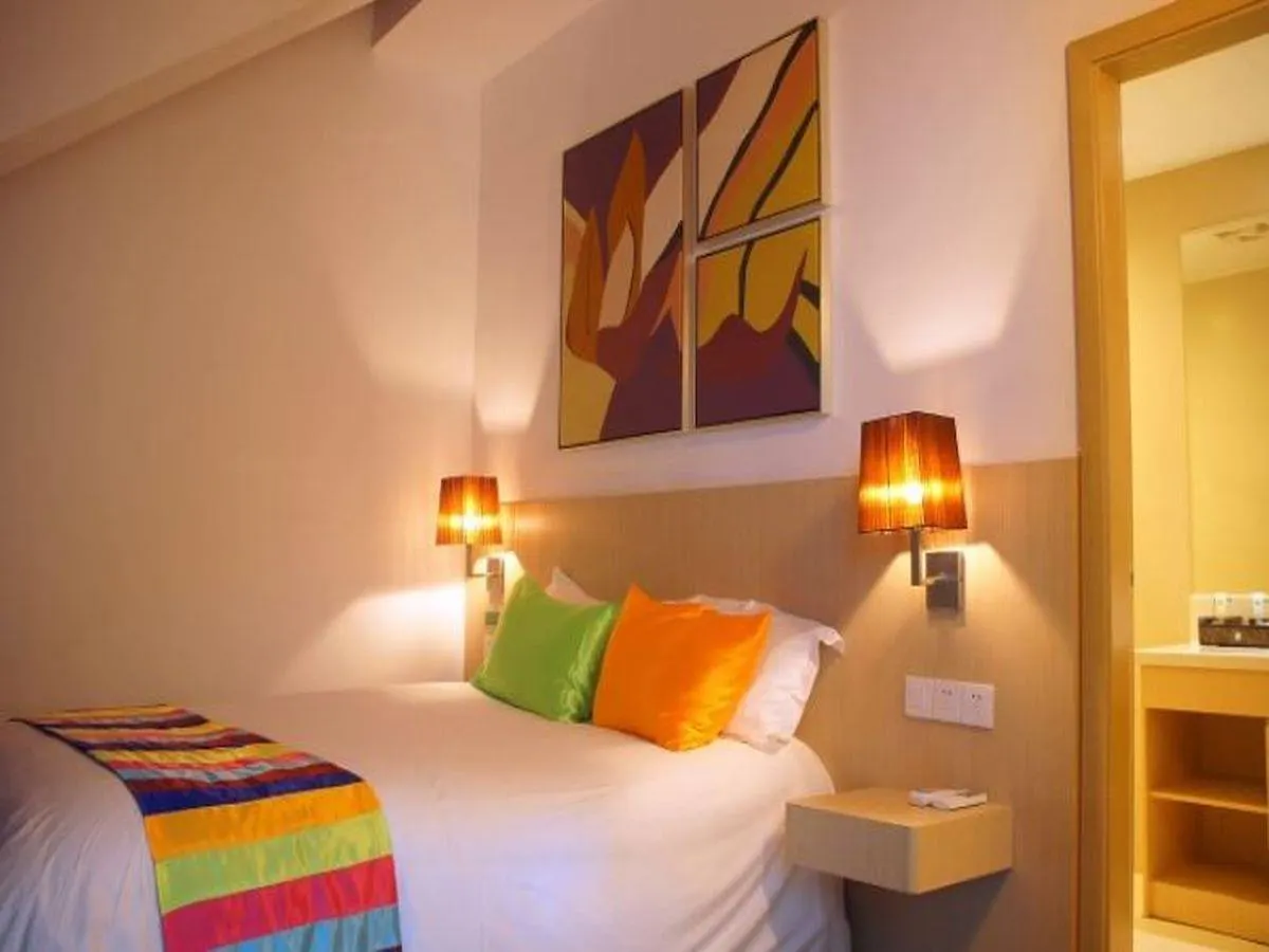 Ibis Styles Suzhou Amusement Park Hotel סין